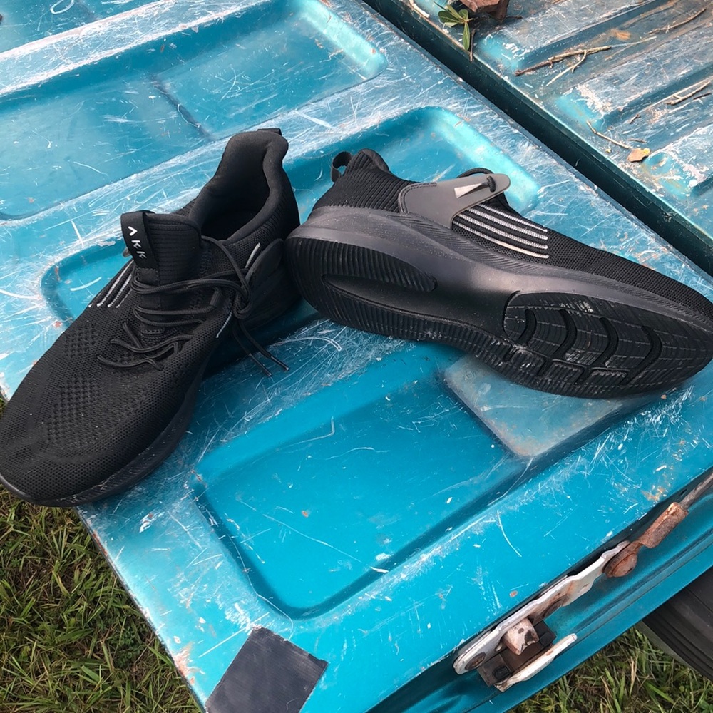 Black shoes AKK brand